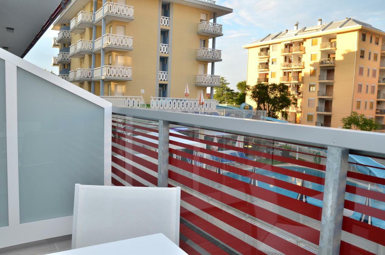 Hotel Amburgo Bibione Exterior photo